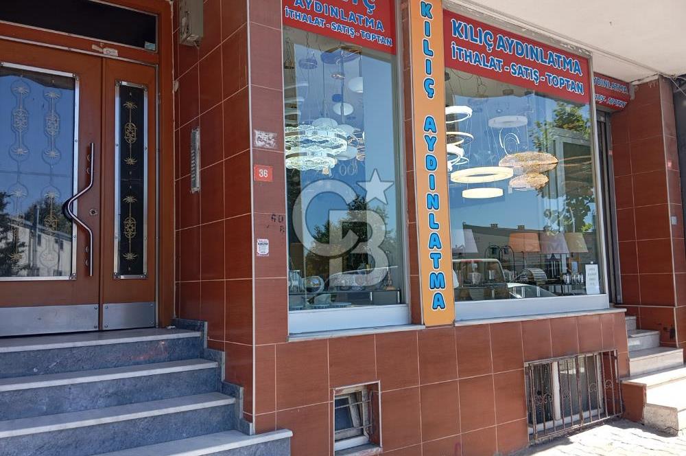 Sultangazi Avizeciler Karşısı Çift Tapulu Satılık Dükkan