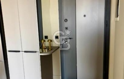 BORDO YAŞAMDA GÜNCEL KİRACILI 1+1 SATILIK DAİRE