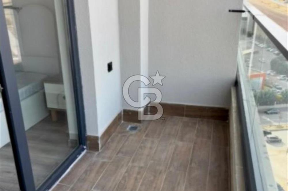 BORDO YAŞAMDA GÜNCEL KİRACILI 1+1 SATILIK DAİRE