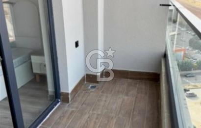 BORDO YAŞAMDA GÜNCEL KİRACILI 1+1 SATILIK DAİRE