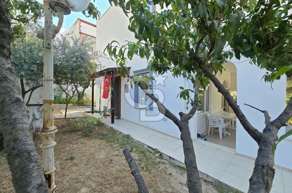 Burhaniye Pelitköy de Denize Yakın Satılık 3+1 Villa