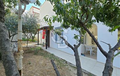 Burhaniye Pelitköy de Denize Yakın Satılık 3+1 Villa