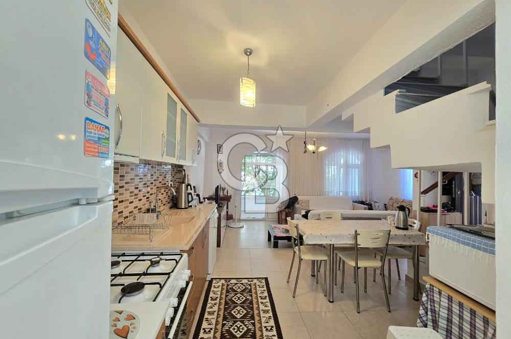 Burhaniye Pelitköy de Denize Yakın Satılık 3+1 Villa