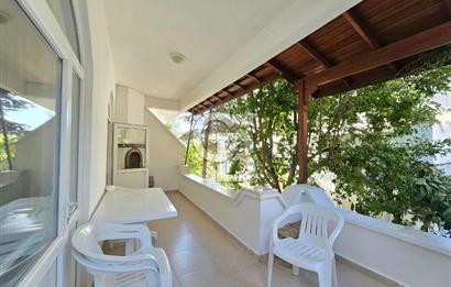 Burhaniye Pelitköy de Denize Yakın Satılık 3+1 Villa
