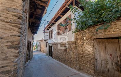 BİRGİ'DE TARİHİ KONAKTA 7 ODALI KİRALIK BUTİK OTEL & RESTAURANT