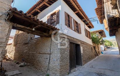 BİRGİ'DE TARİHİ KONAKTA 7 ODALI KİRALIK BUTİK OTEL & RESTAURANT