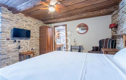 BİRGİ'DE TARİHİ KONAKTA 7 ODALI KİRALIK BUTİK OTEL & RESTAURANT