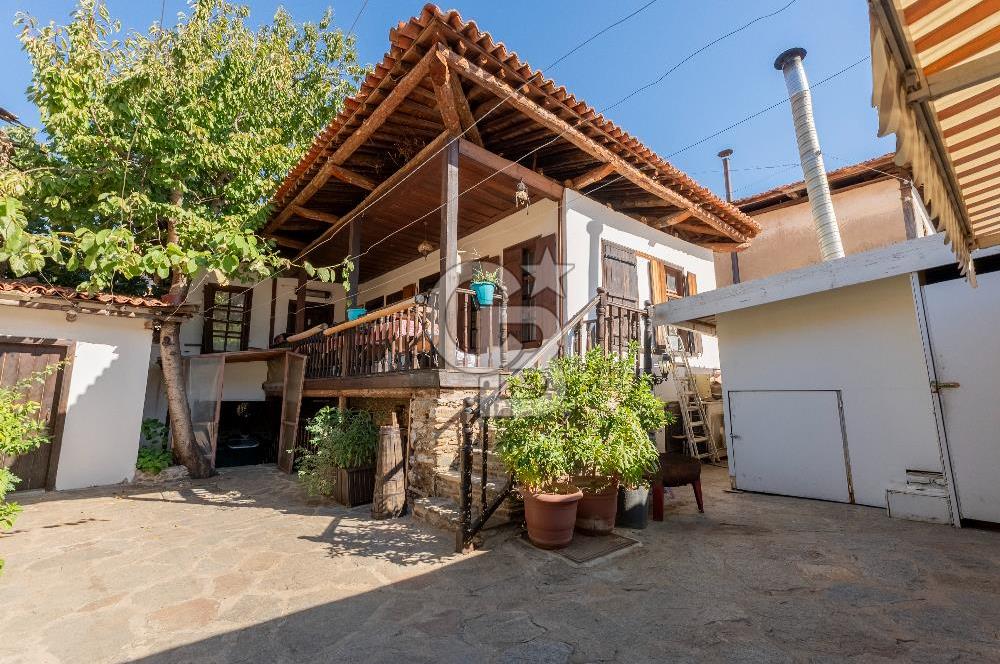 BİRGİ'DE TARİHİ KONAKTA 7 ODALI KİRALIK BUTİK OTEL & RESTAURANT