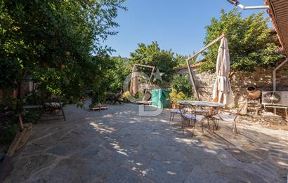 BİRGİ'DE TARİHİ KONAKTA 7 ODALI KİRALIK BUTİK OTEL & RESTAURANT