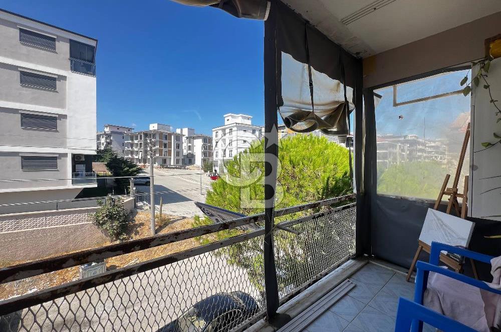 SEFERİHİSAR 3+1 DOĞALGAZLI GENİŞ 3 CEPHELİ FERAH SATILIK DAİRE 