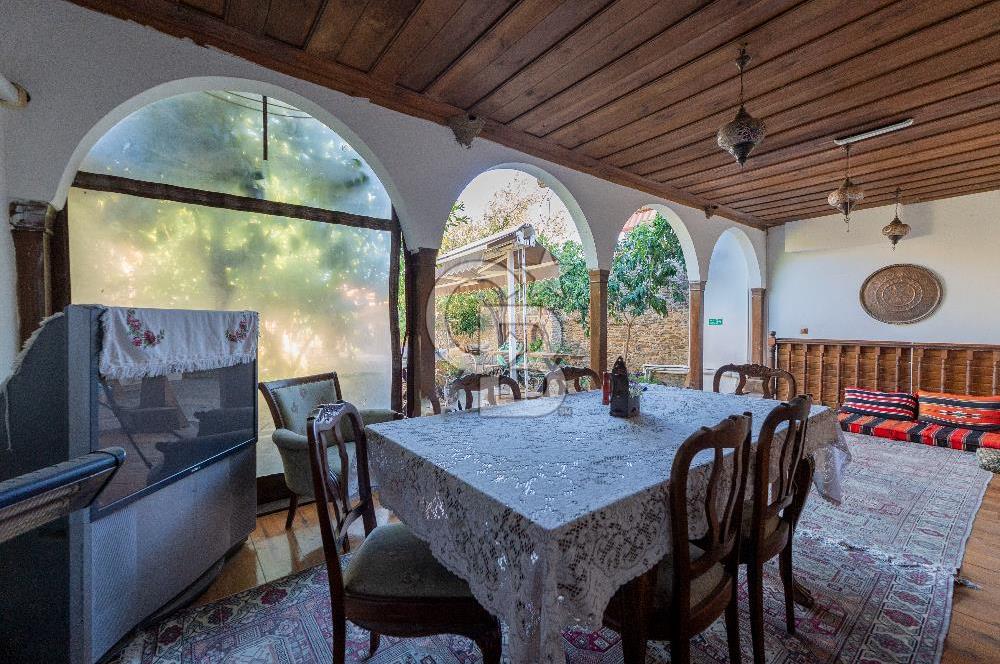BİRGİ'DE TARİHİ KONAKTA 7 ODALI KİRALIK BUTİK OTEL & RESTAURANT
