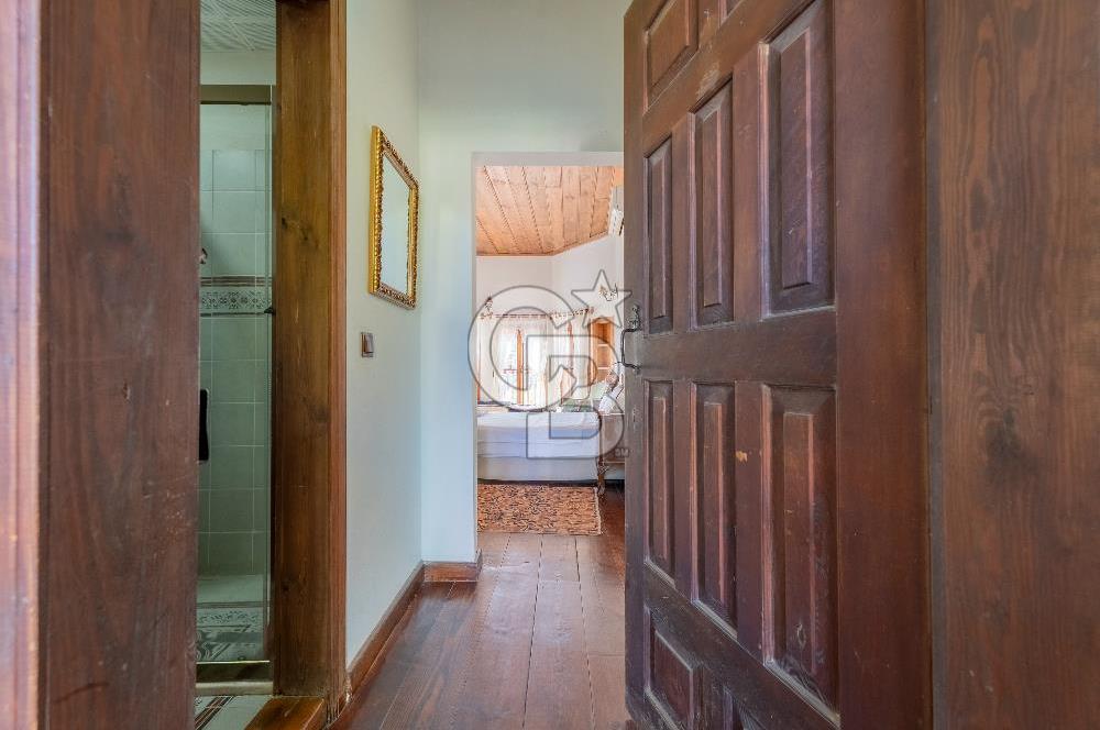 BİRGİ'DE TARİHİ KONAKTA 7 ODALI KİRALIK BUTİK OTEL & RESTAURANT