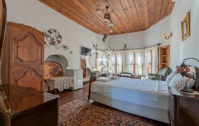 BİRGİ'DE TARİHİ KONAKTA 7 ODALI KİRALIK BUTİK OTEL & RESTAURANT