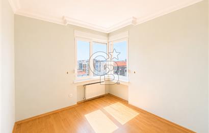 ERENKÖY'DE DENİZ MANZARALI CADDEYE 1. DK 4+1 225M2 BALKONLU