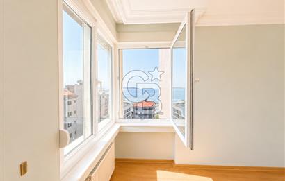 ERENKÖY'DE DENİZ MANZARALI CADDEYE 1. DK 4+1 225M2 BALKONLU