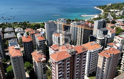 ERENKÖY'DE DENİZ MANZARALI CADDEYE 1. DK 4+1 225M2 BALKONLU