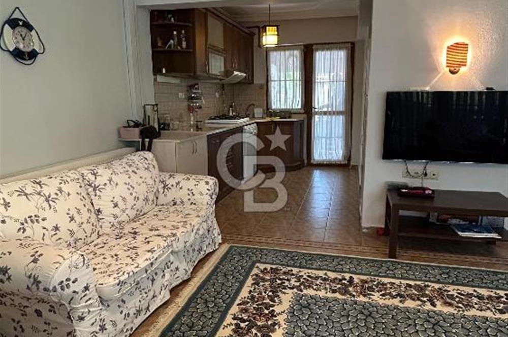 Burhaniye Pelitköy Sahilde Kiralık 3+1Müstakil Dubleks Villa
