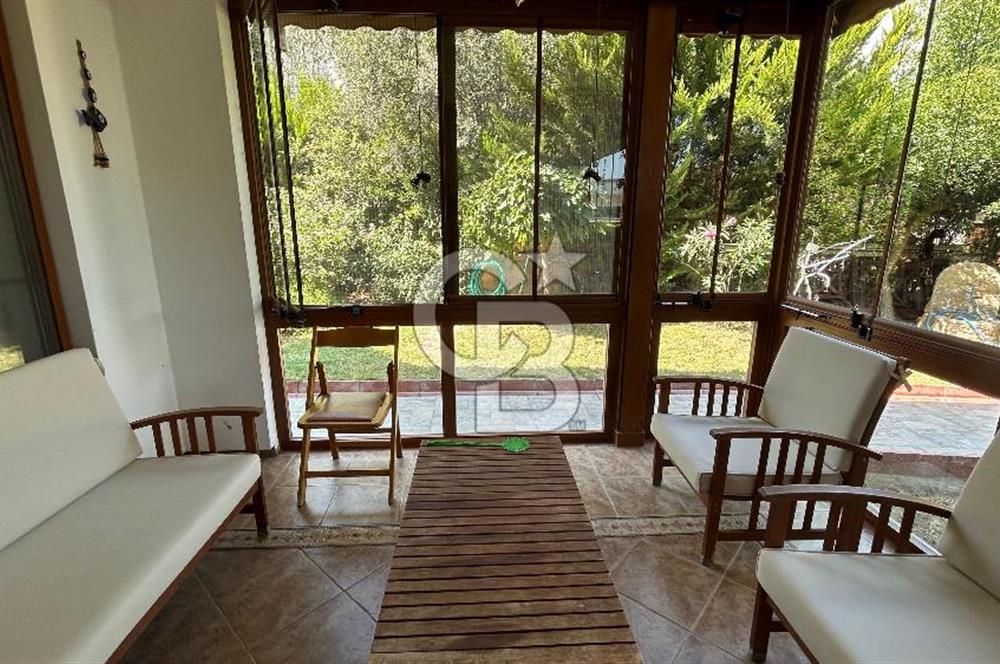 Burhaniye Pelitköy Sahilde Kiralık 3+1Müstakil Dubleks Villa