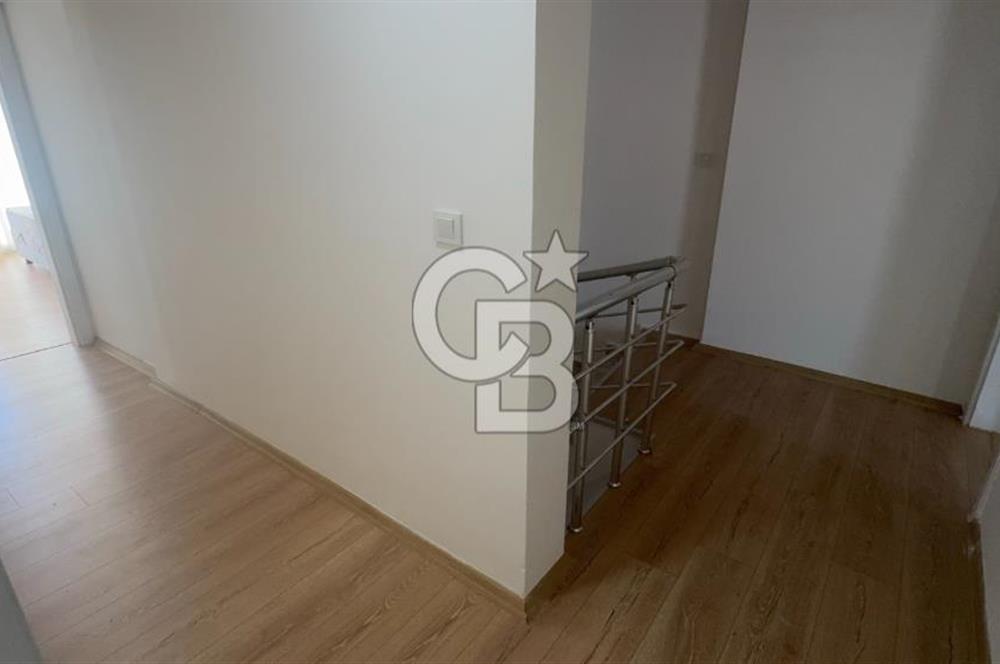 Didim Yeni Mahallede Satılık Eşyalı 4+1 Çatı Dubleks