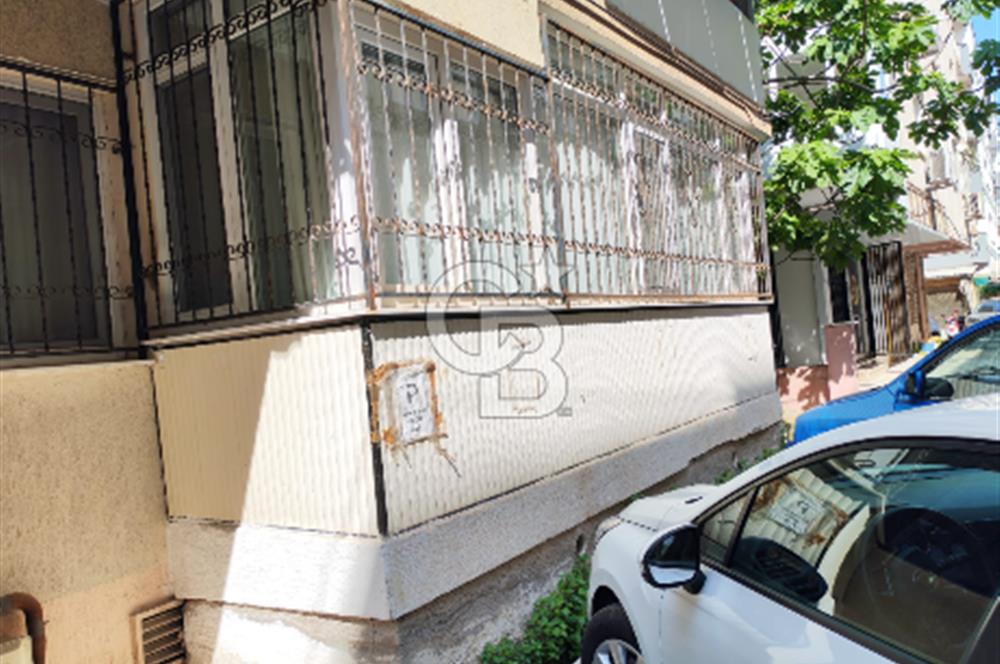 Karşıyaka Bahçelievler satılık 2 + 1 