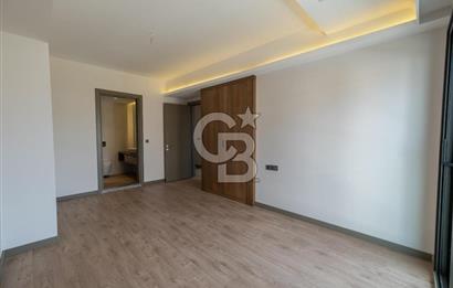 Sasalı'da Site İçerisinde Müstakil Havuzlu 5+1 Kiralık Villa