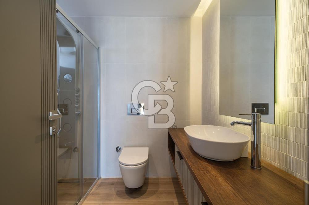 Sasalı'da Site İçerisinde Müstakil Havuzlu 5+1 Kiralık Villa