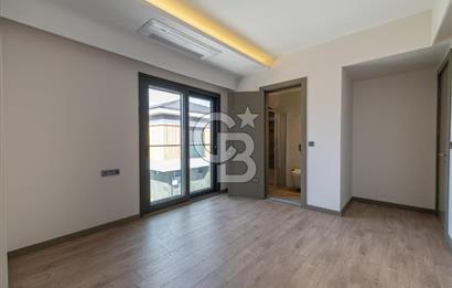 Sasalı'da Site İçerisinde Müstakil Havuzlu 5+1 Kiralık Villa