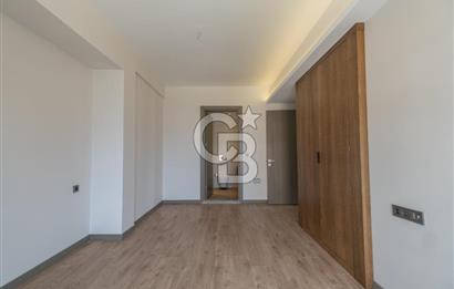 Sasalı'da Site İçerisinde Müstakil Havuzlu 5+1 Kiralık Villa