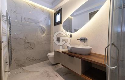 Sasalı'da Site İçerisinde Müstakil Havuzlu 5+1 Kiralık Villa