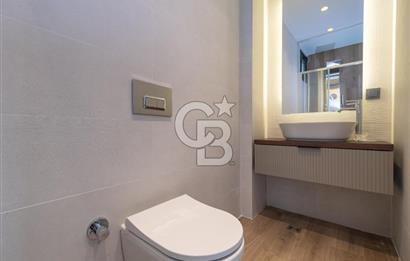 Sasalı'da Site İçerisinde Müstakil Havuzlu 5+1 Kiralık Villa