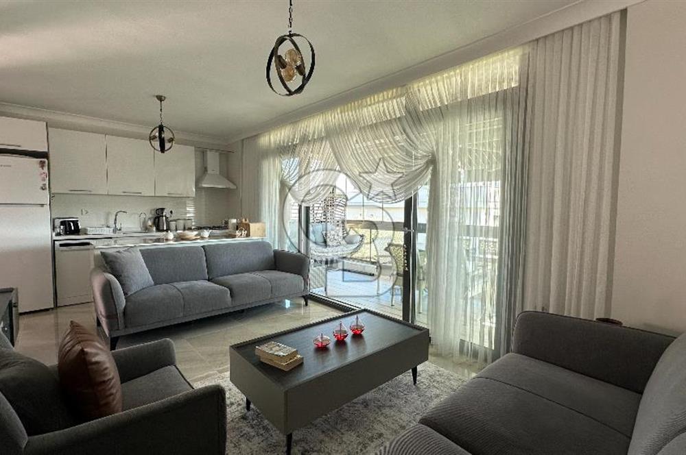 Havuzlu Sitede Bahçeli Masrafsız 2+1 Satılık Daire