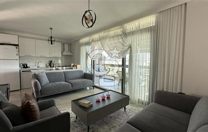 Havuzlu Sitede Bahçeli Masrafsız 2+1 Satılık Daire