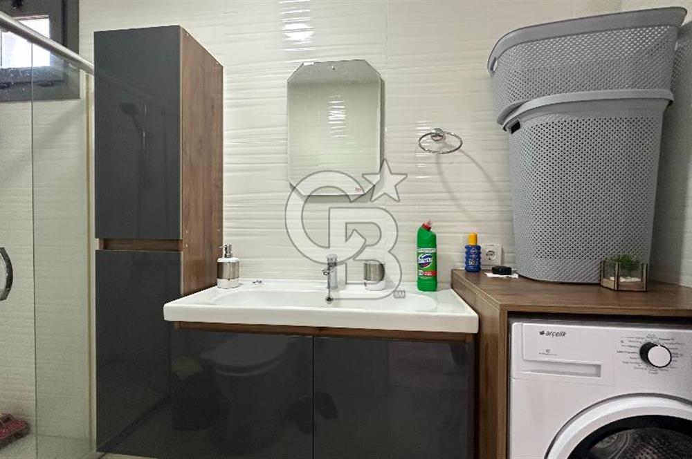 Havuzlu Sitede Kombili Bahçeli Masrafsız 3+1 Satılık Villa