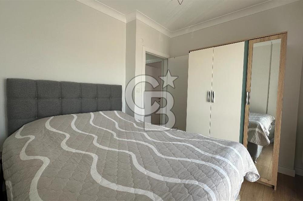 Havuzlu Sitede Kombili Bahçeli Masrafsız 3+1 Satılık Villa