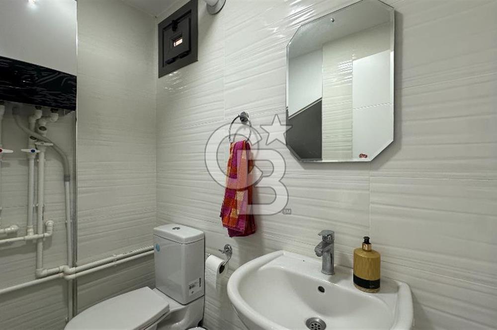 Havuzlu Sitede Kombili Bahçeli Masrafsız 3+1 Satılık Villa