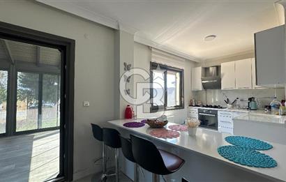 Havuzlu Sitede Kombili Bahçeli Masrafsız 3+1 Satılık Villa