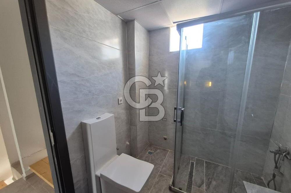 Dikili Çandarlı'da Satılık Deniz Manzaralı Havuzlu 3+1 Tripleks Villa
