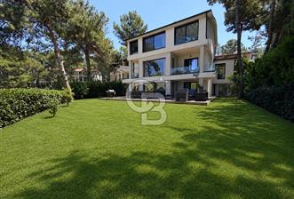 Urla Kalabak Çamlıbel Sitesinde Özel Tasarlanmış Satılık Villa - 2 - 373359