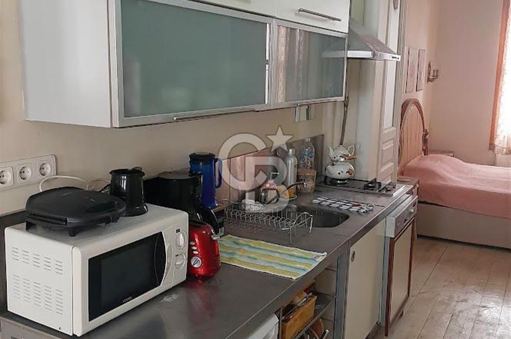 Beyoğlu Asmalı Mescit'te Kiralık Eşyalı 1+1 Daire