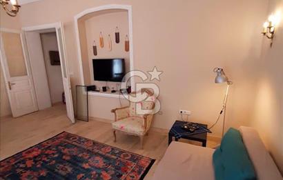 Beyoğlu Asmalı Mescit'te Kiralık Eşyalı 1+1 Daire