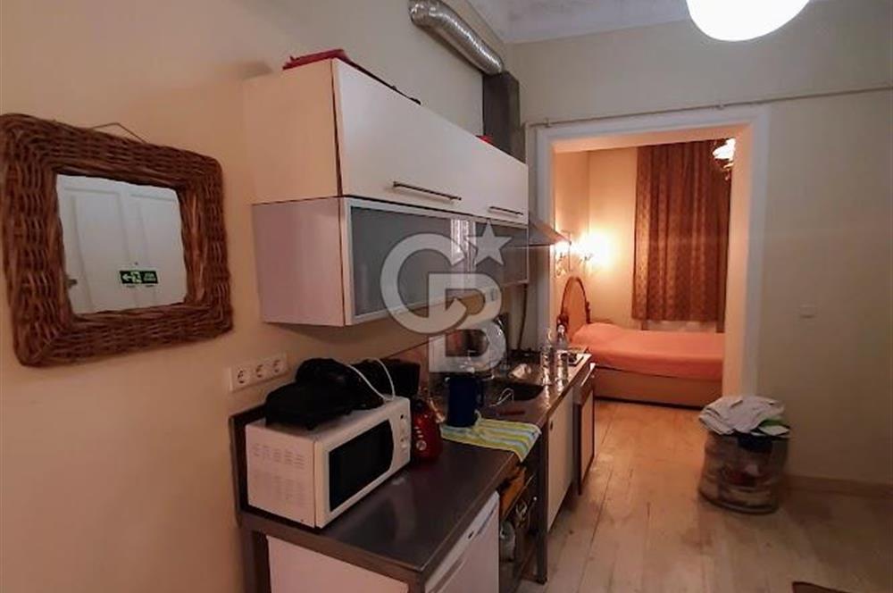 Beyoğlu Asmalı Mescit'te Kiralık Eşyalı 1+1 Daire