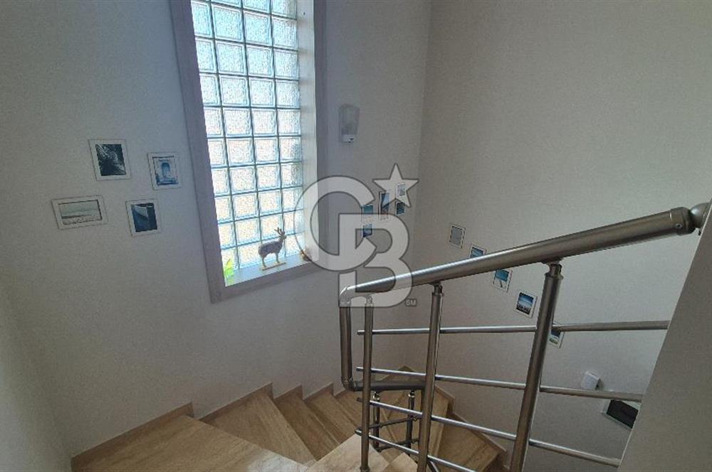 ANKARA SİNCAN ALCI MAHALLESİ’NDE CADDE ÜZERİ PRESTİJLİ 400 m² ARSALI VİLLA