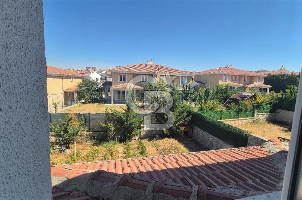 ANKARA SİNCAN ALCI MAHALLESİ’NDE CADDE ÜZERİ PRESTİJLİ 400 m² ARSALI VİLLA