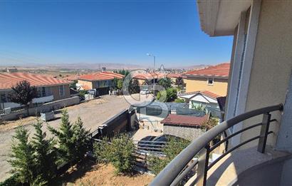 ANKARA SİNCAN ALCI MAHALLESİ’NDE CADDE ÜZERİ PRESTİJLİ 400 m² ARSALI VİLLA