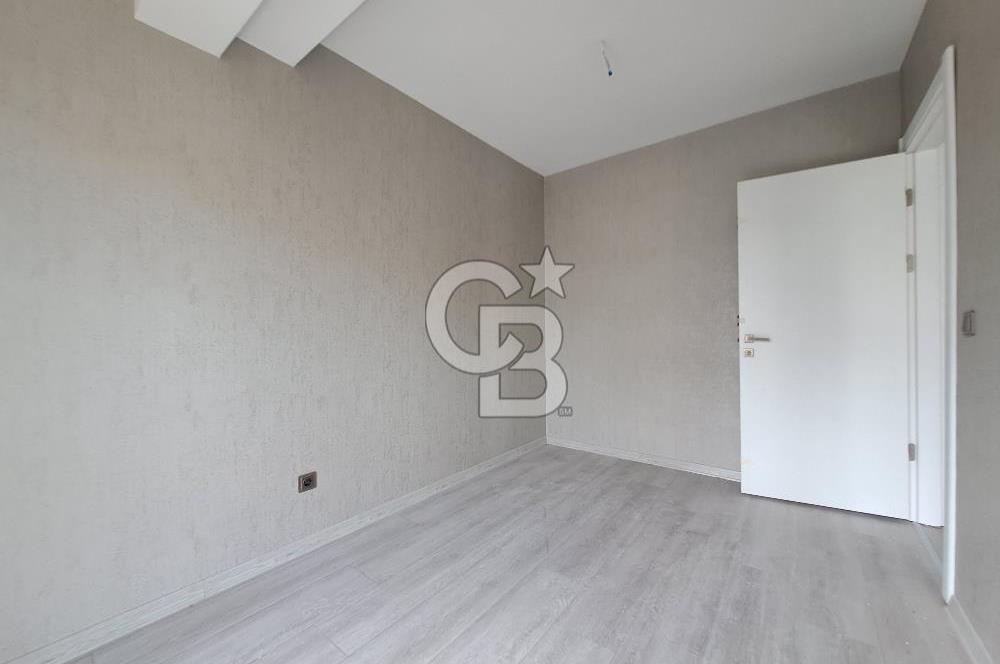 KIZILAY MİTHATPAŞA CADDESİNDE SIFIR BİNADA TERTEMİZ BOŞ 1+1 