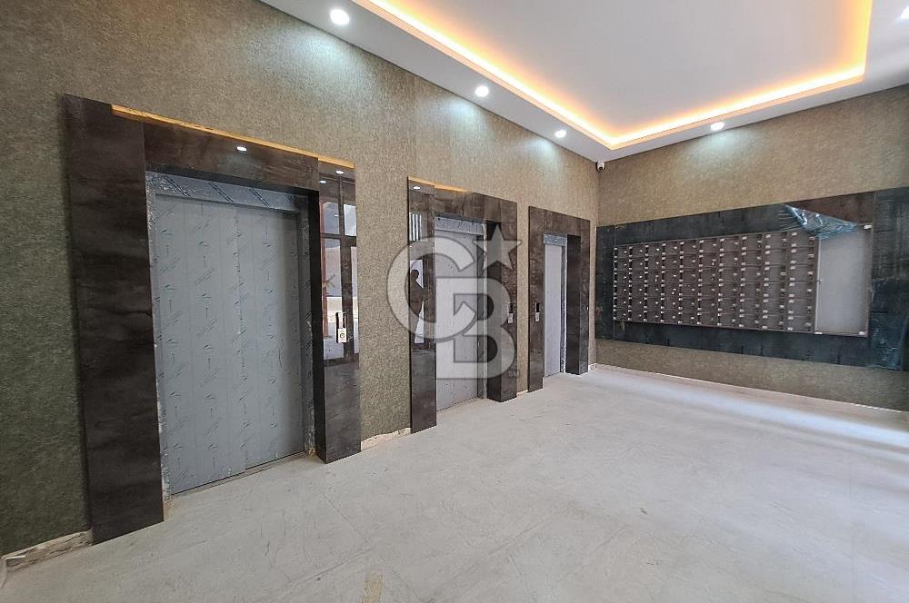 KIZILAY MİTHATPAŞA CADDESİNDE SIFIR BİNADA TERTEMİZ BOŞ 1+1 