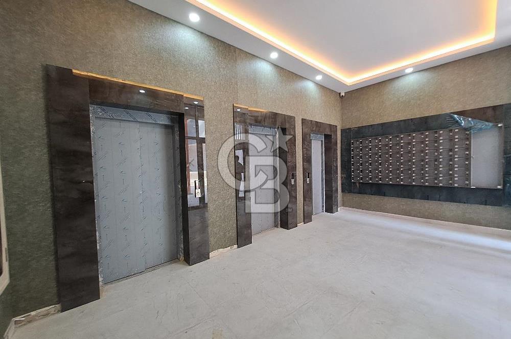 KIZILAY MİTHATPAŞA CADDESİNDE SIFIR BİNADA TERTEMİZ BOŞ 1+1 