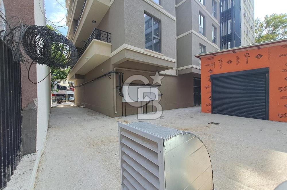 KIZILAY MİTHATPAŞA CADDESİNDE SIFIR BİNADA TERTEMİZ BOŞ 1+1 
