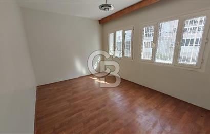Karşıyaka Aksoy 3+1 Kilerli Kiralık Daire