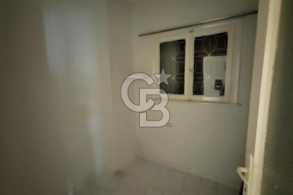 Karşıyaka Aksoy 3+1 Kilerli Kiralık Daire